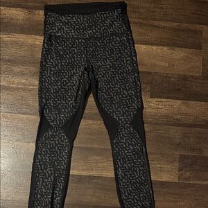 Lululemon Stylish Black Patterned Women Leggings